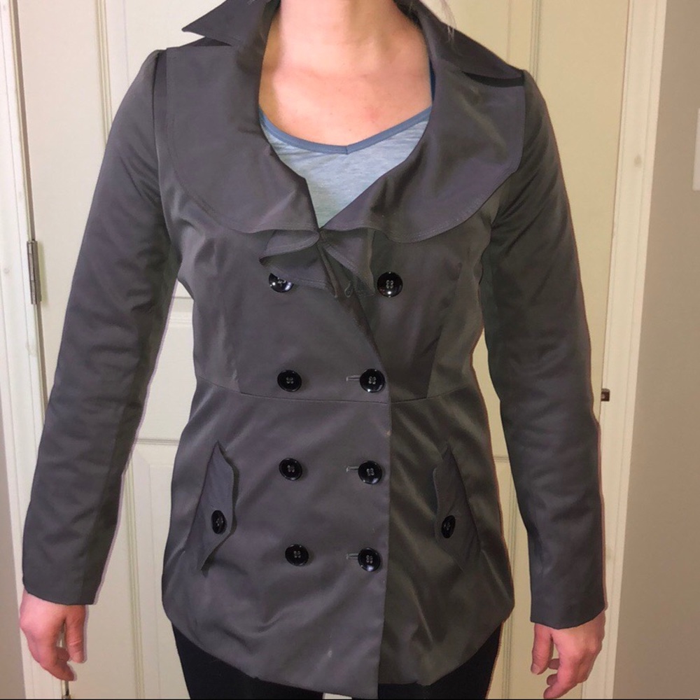 Jacket - Picture 3 of 4